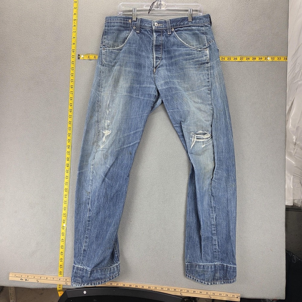Vintage Levis Engineered Jeans Mens Blue Twisted Thrashed Medium Wash Fits 32x33